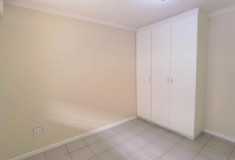 2 Bedroom Property for Sale in Kensington Western Cape